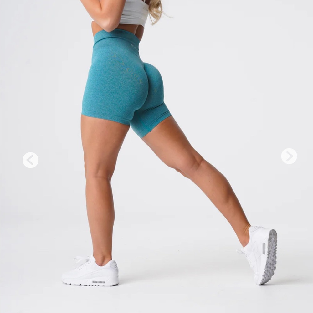 Teal pro seamless nvgtn shorts - Picture 1 of 6
